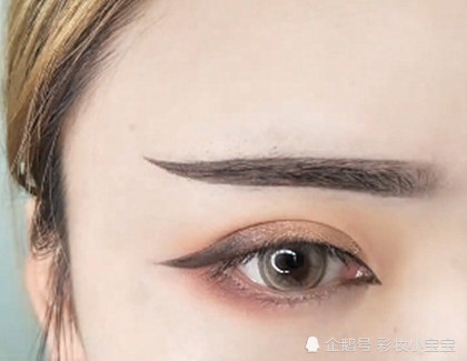 探索時尚秘境，2024年最新眉形潮流發(fā)布地與小巷深處的秘密