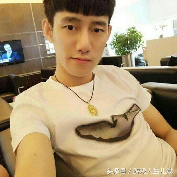 阿哲最新動(dòng)態(tài)揭秘，探索前沿，潮流引領(lǐng)者