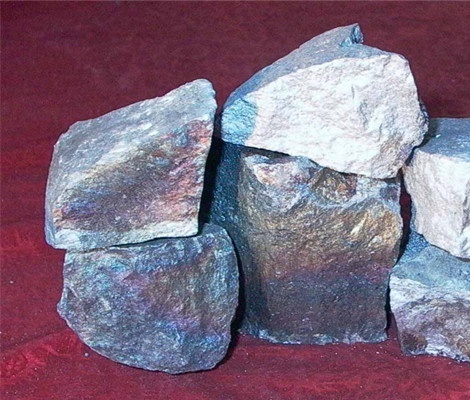 今日錳鐵最新價(jià)格，一段溫馨的友情故事與之相伴的行情分析