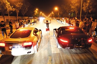 新疆車禍最新消息，探索自然美景不受阻礙