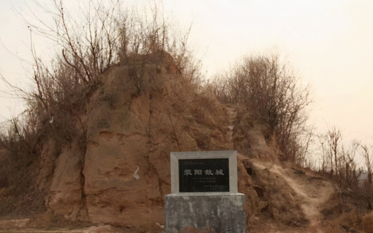 滎澤古城最新動(dòng)態(tài)揭秘，小巷中的意外發(fā)現(xiàn)