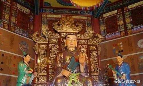 海南道士小明的日常趣事與友情紐帶，最新視頻揭秘