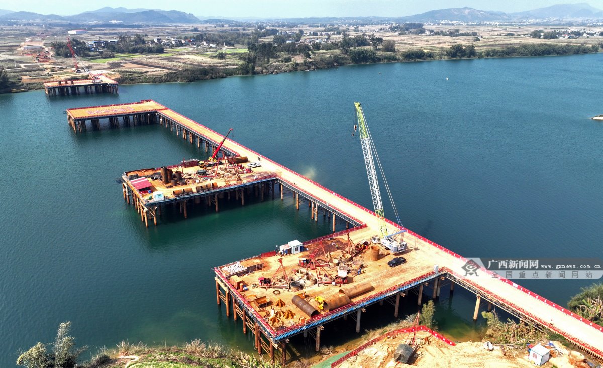 二塘大橋最新動態(tài)，7月自然美景探索之旅的心靈覺醒