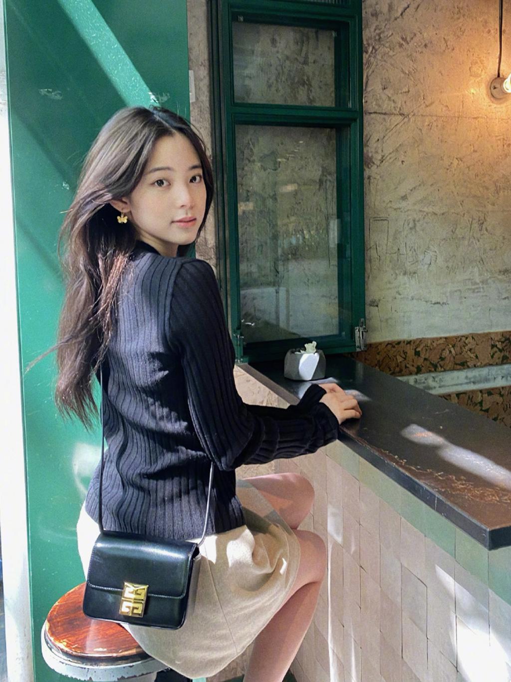 引領(lǐng)時(shí)尚變革先鋒，最新版型重磅登場(chǎng)