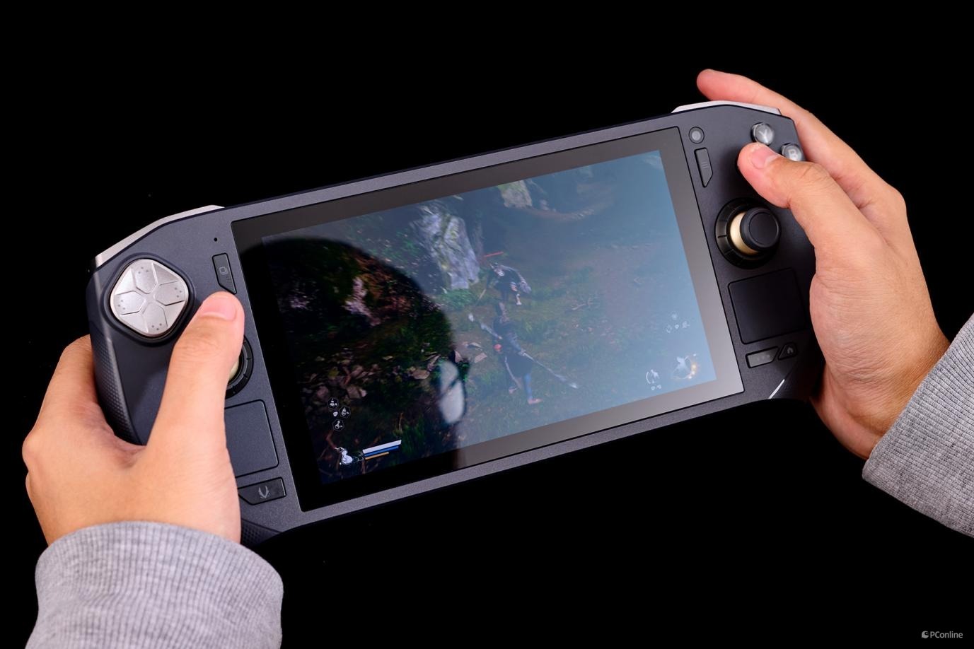 最新掌游機，小巷中的游戲樂園