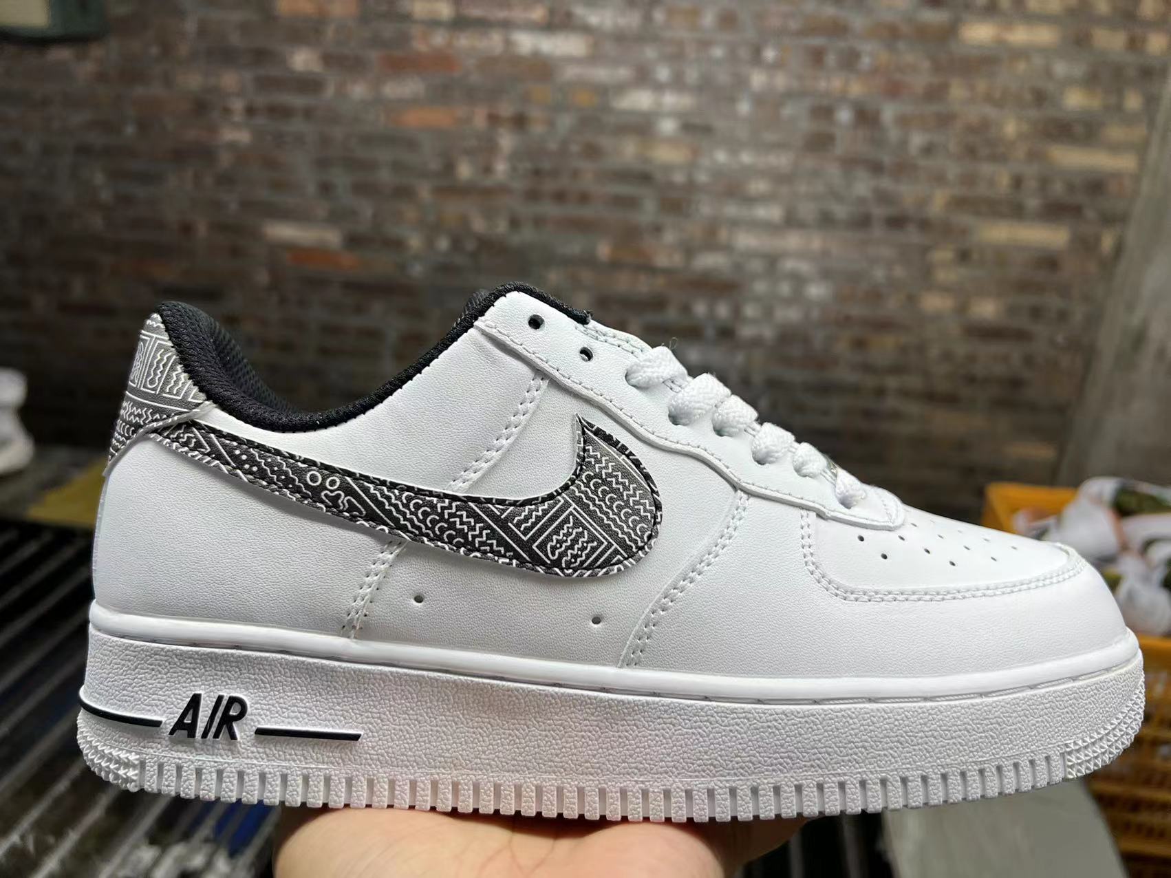 AF最新款時尚巔峰首發(fā)，引領(lǐng)潮流的巔峰之作！