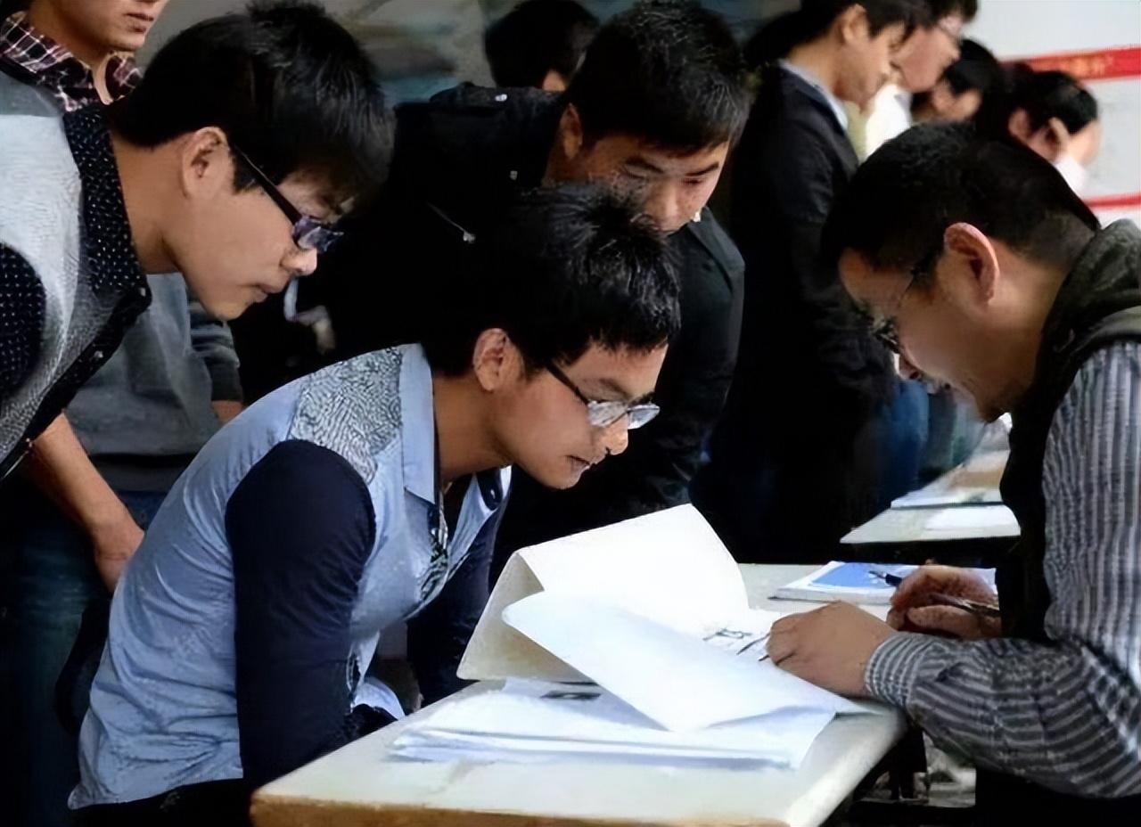 鐵路薪資改革邁入新時代，科技重塑未來，最新動態(tài)揭示變革趨勢