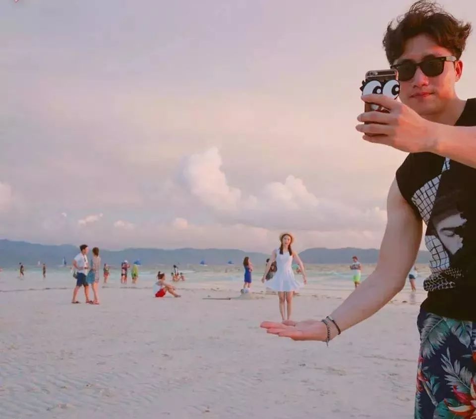 定格甜蜜時光，旅行情侶照記錄時代愛情印記