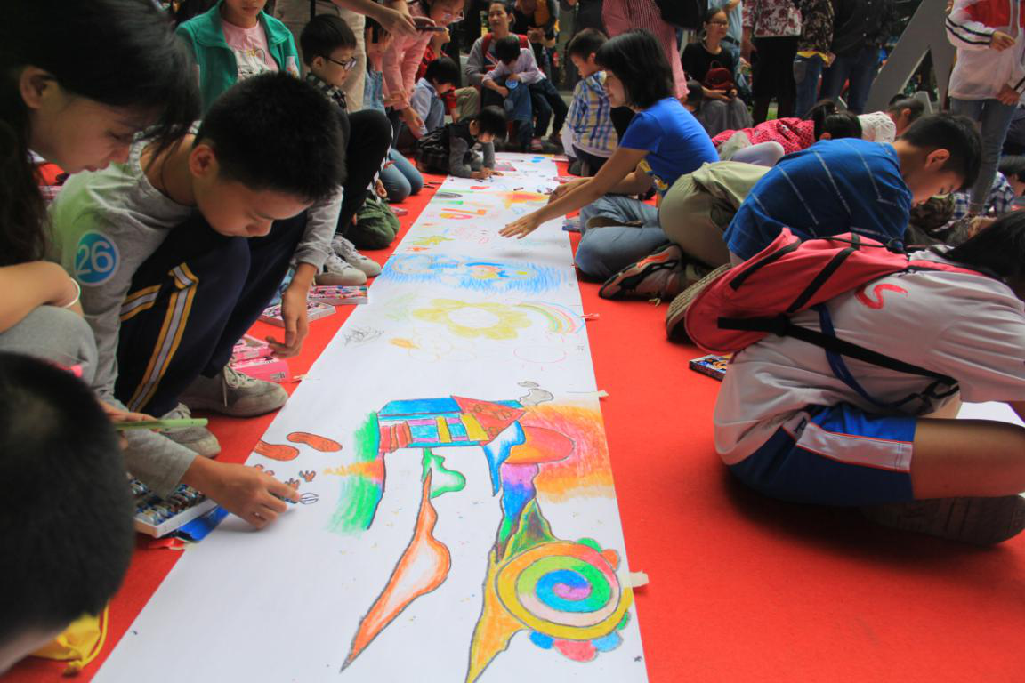 小巷中的藝術(shù)寶藏，大型繪畫比賽盛況展示