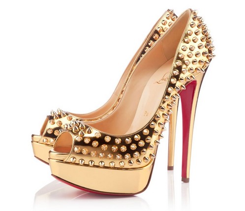 最新鞋業(yè)加盟資訊大揭秘，加盟趨勢、熱門品牌一網(wǎng)打盡！