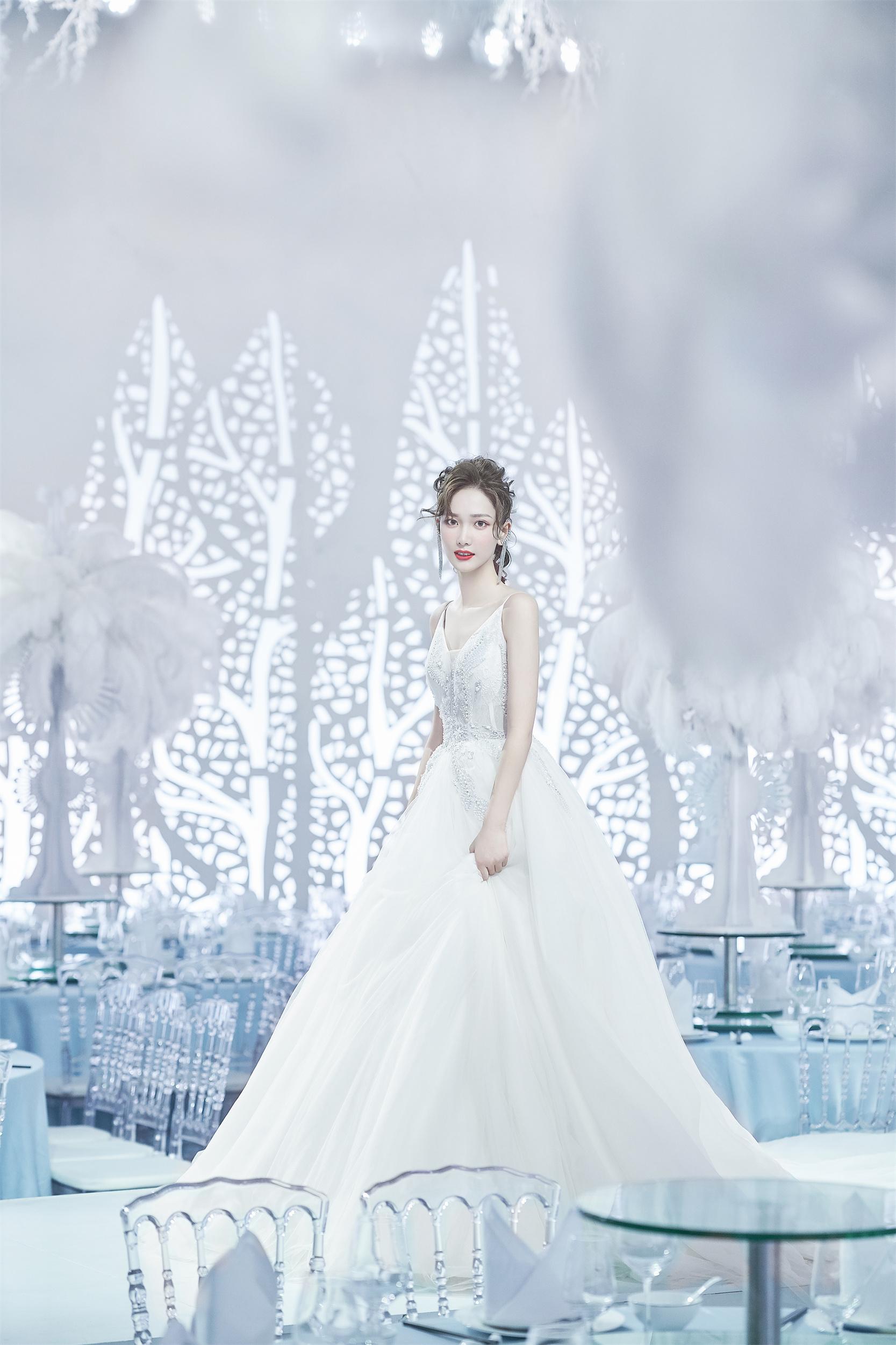 婚慶主持人最新祝福語與探索自然美景之旅，尋找內(nèi)心的平和寧靜