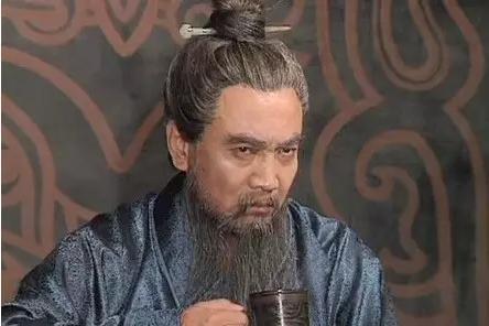 曹操演員揭秘，日常趣事分享與角色背后的故事