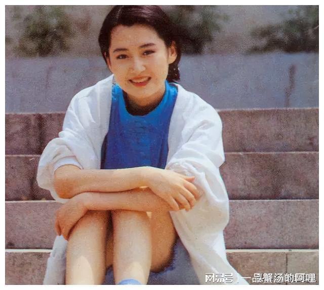 重磅推出，演員楊青科技新品，引領(lǐng)未來生活新潮流！