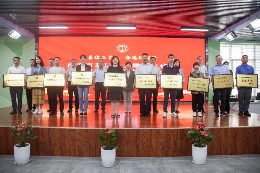 灃京工業(yè)園最新招聘，人才吸引與產(chǎn)業(yè)發(fā)展雙刃劍的挑戰(zhàn)與機(jī)遇