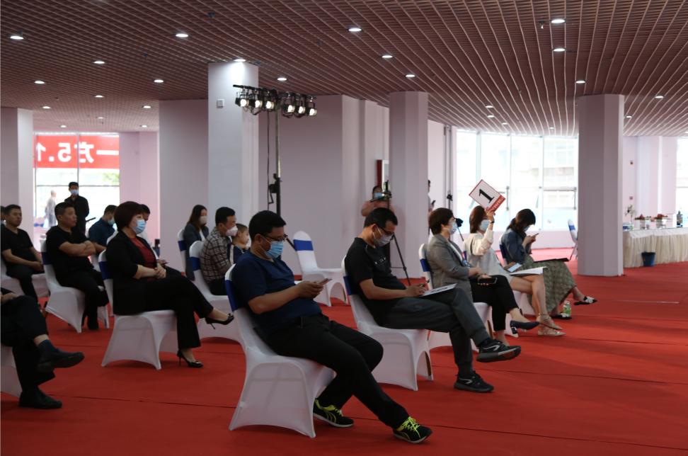 衡水拍賣最新動態(tài)，科技盛宴重塑未來生活體驗