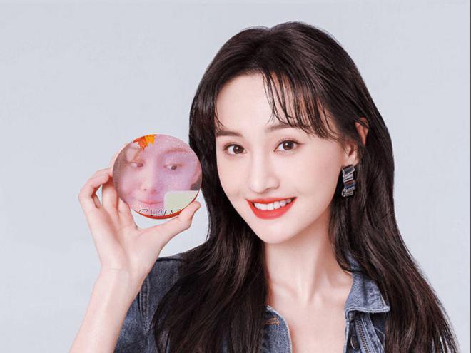 鄭爽2025最新動(dòng)態(tài)，蛻變之路，自信照亮未來(lái)成就展望
