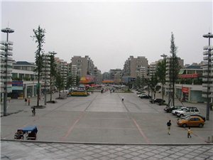 彭山貼吧最新動態(tài)，科技新浪潮引領(lǐng)智能產(chǎn)品重磅登場！
