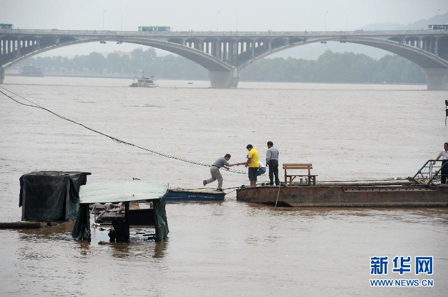 湖南洪水預(yù)警升級(jí)，科技守護(hù)家園，智能預(yù)警重塑未來(lái)