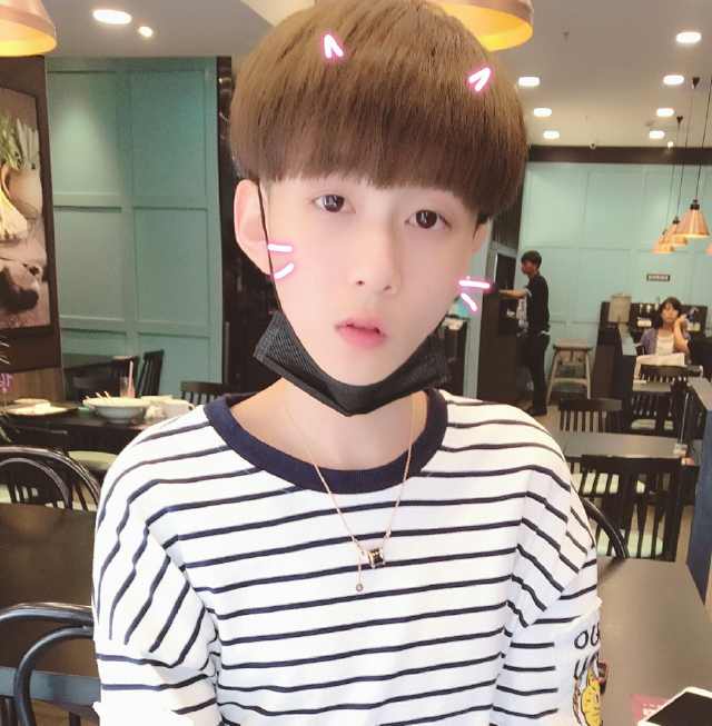 王樂(lè)樂(lè)的成長(zhǎng)之旅，學(xué)習(xí)、變化與自信的魔力最新照片回顧