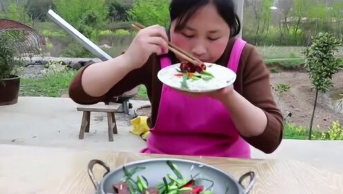 胖妹的自然美食之旅，探索自然美景下的最新烹飪體驗(yàn)