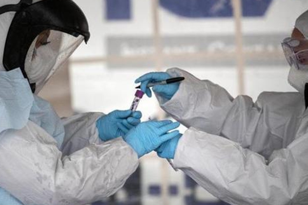 外國(guó)疫情最新進(jìn)展，科技新品引領(lǐng)防護(hù)生活，體驗(yàn)前沿科技的力量