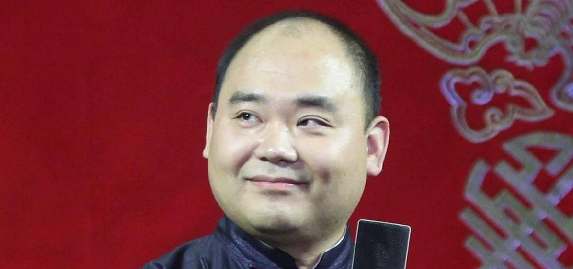 侯震最新，自然美景之旅，探尋內(nèi)心平和之地