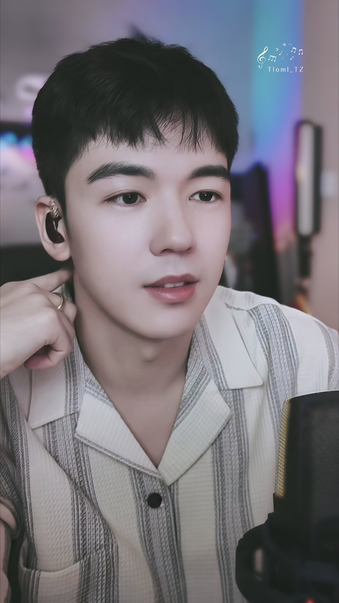 仝卓最新歌曲揭秘，小巷深處的音樂(lè)寶藏